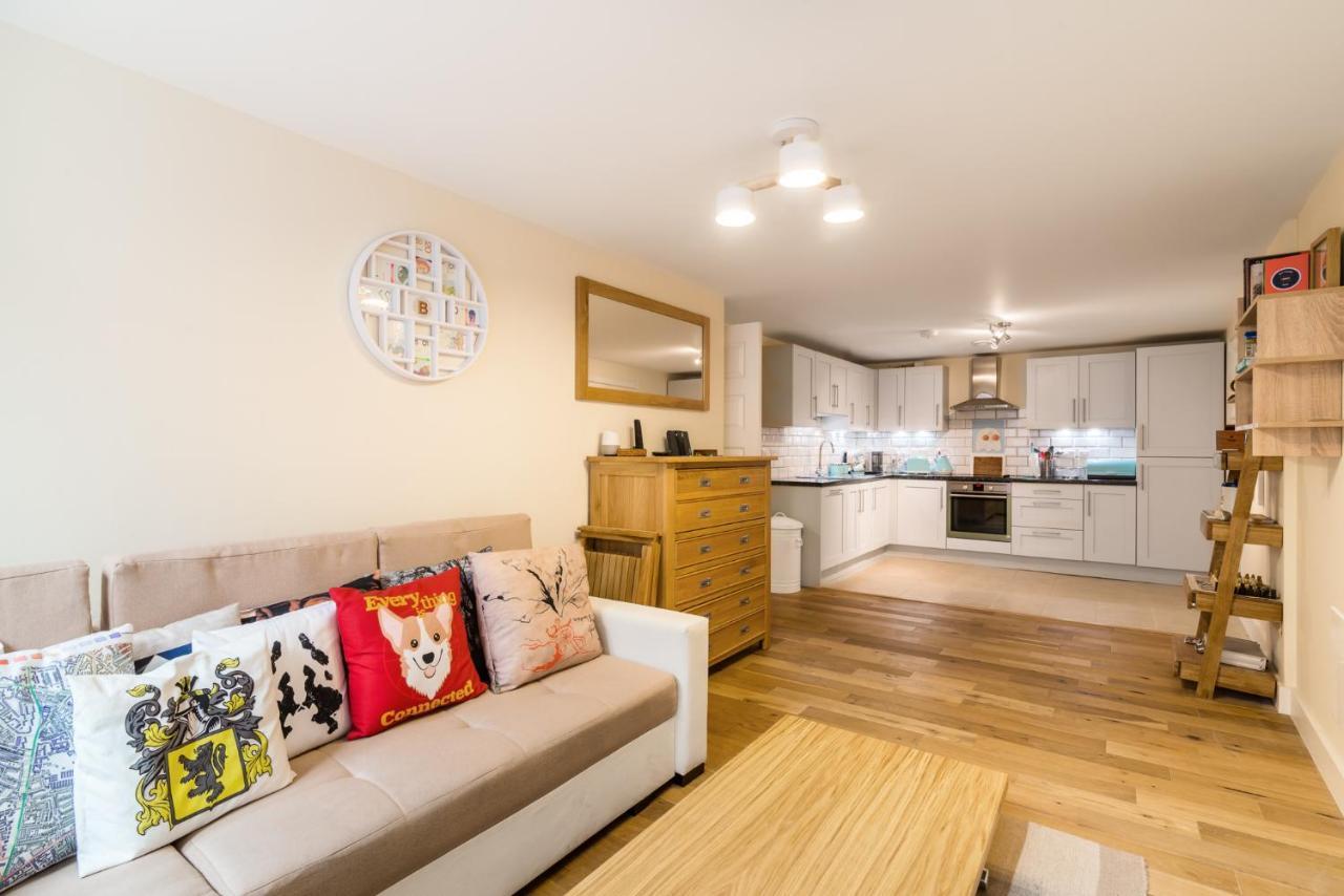 Fantastic Central Brixton Flat For Up To 6 Guests Leilighet London Eksteriør bilde