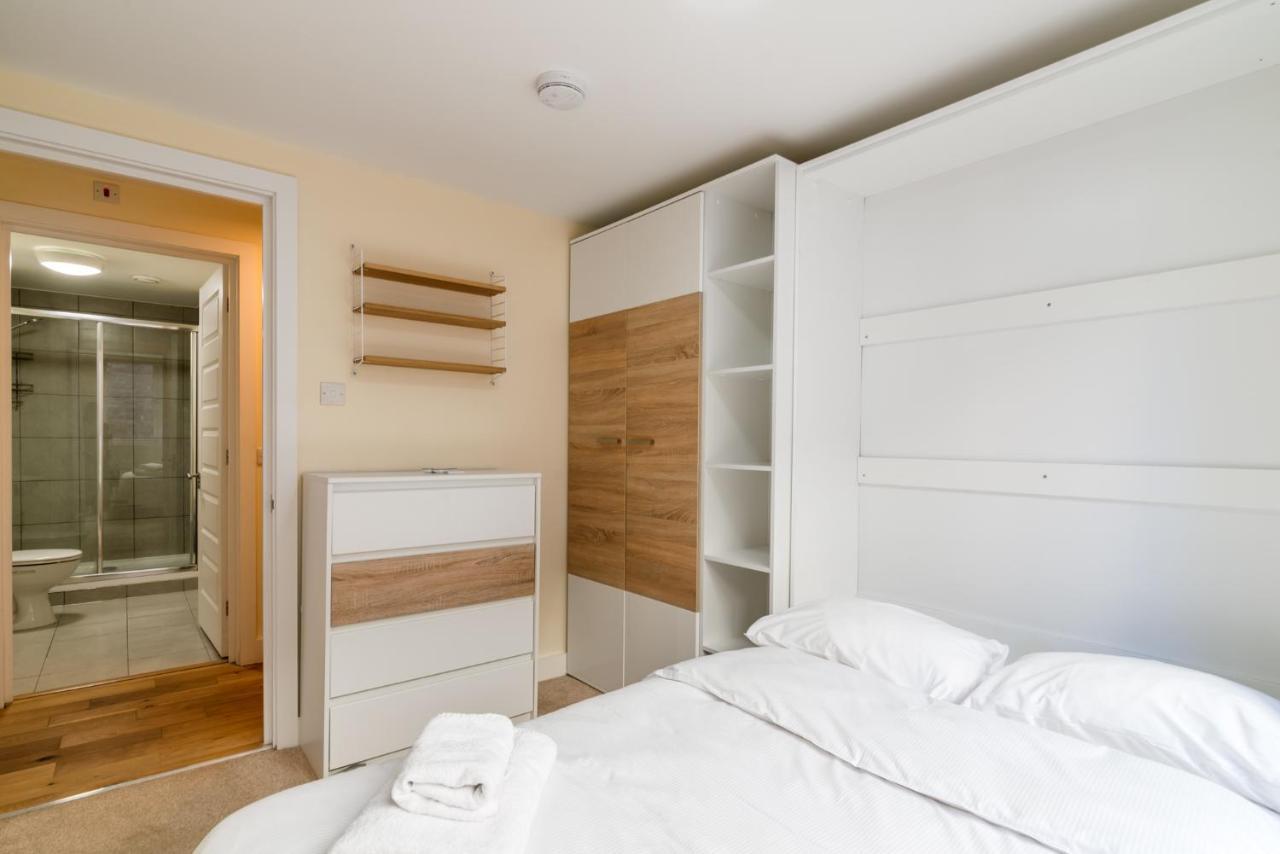 Fantastic Central Brixton Flat For Up To 6 Guests Leilighet London Eksteriør bilde